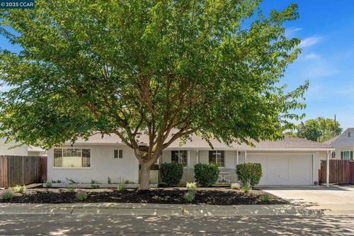 3248 Reva Dr, Concord, CA, 94519-2128 | Card Image