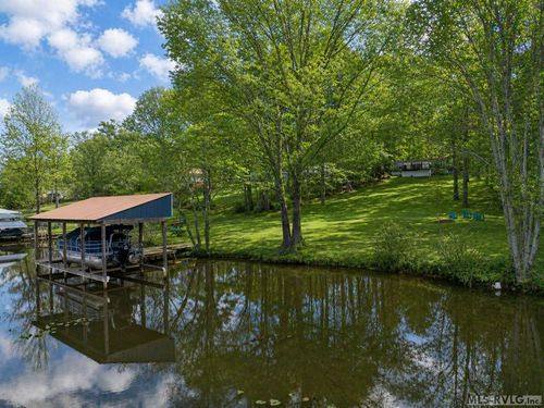 2407 Great Creek Dr, La Crosse, VA, 23950-2900 | Card Image