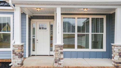 1516 Delhaven Ct, Campobello, SC, 29322-7405 | Card Image