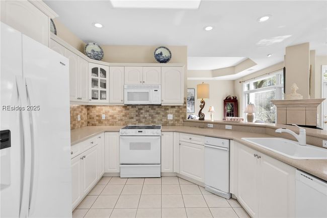 127 Moss Creek Dr, House other with 3 bedrooms, 3 bathrooms and null parking in Hilton Head Island SC | Image 29
