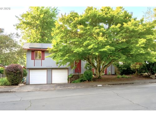 4739 Larkwood St, Eugene, OR, 97405 | Card Image