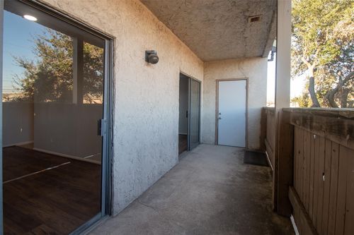 apt-21-8435 Hearth Dr, Houston, TX, 77054-2716 | Card Image