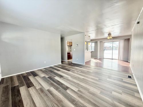 10311 September Dr, Colerain Twp, OH, 45251-1122 | Card Image