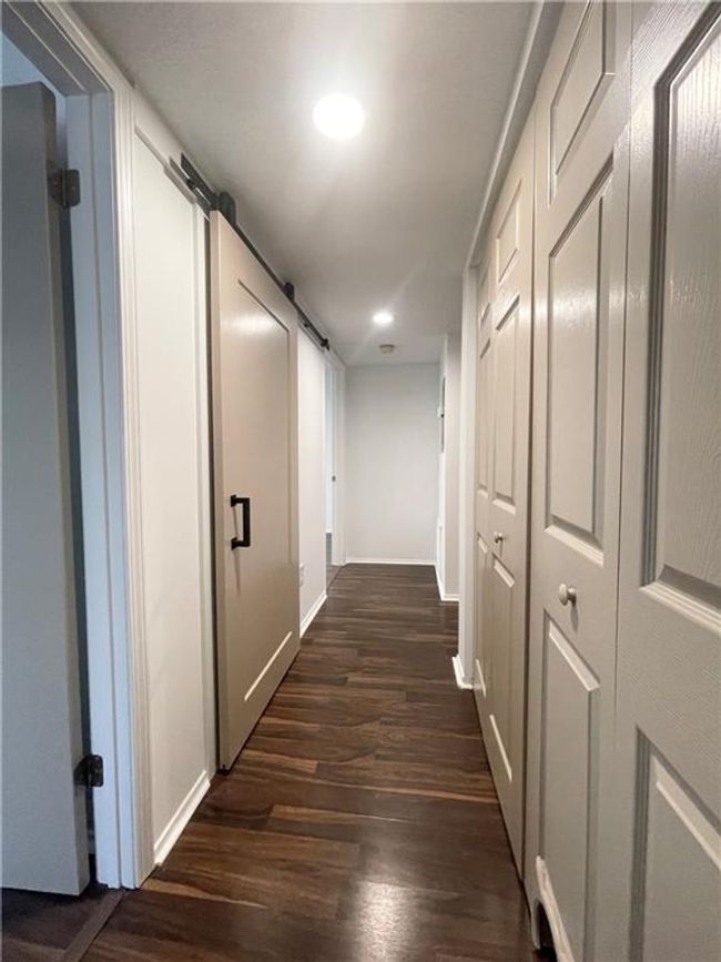 2015 Huntingdon Chase, Condo with 2 bedrooms, 2 bathrooms and null parking in Sandy Springs GA | Image 24