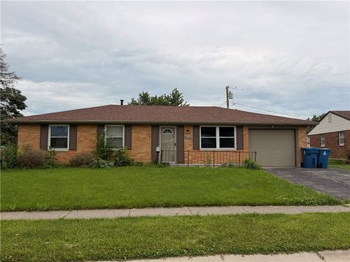 6460 Stonehurst Dr, Huber Heights, OH, 45424-2169 | Card Image