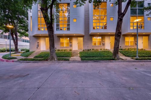 3368 Miro Pl, Dallas, TX, 75204-7526 | Card Image
