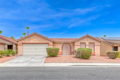 1064 Pincay Dr, Henderson, NV, 89015-2935 | Card Image