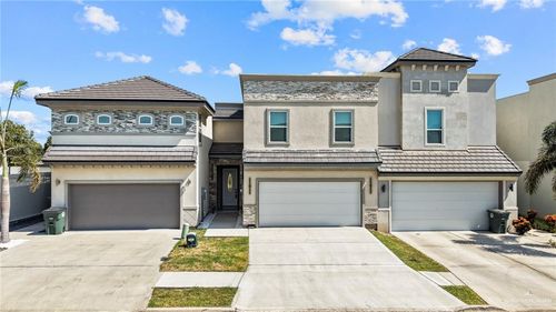 2209 Corales St, Mission, TX, 78573-8514 | Card Image