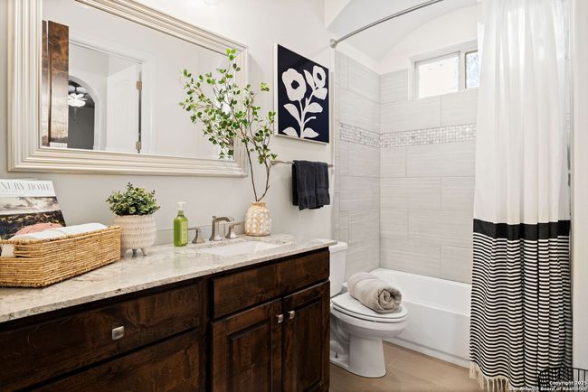 23119 Edens Cyn, House other with 5 bedrooms, 4 bathrooms and null parking in San Antonio TX | Image 31