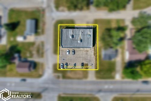 708 N 18th St, Centerville, IA, 52544-1114 | Card Image