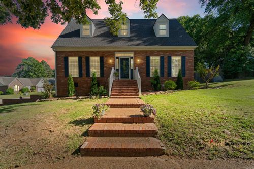 311 Live Oak Dr, Searcy, AR, 72143-4525 | Card Image