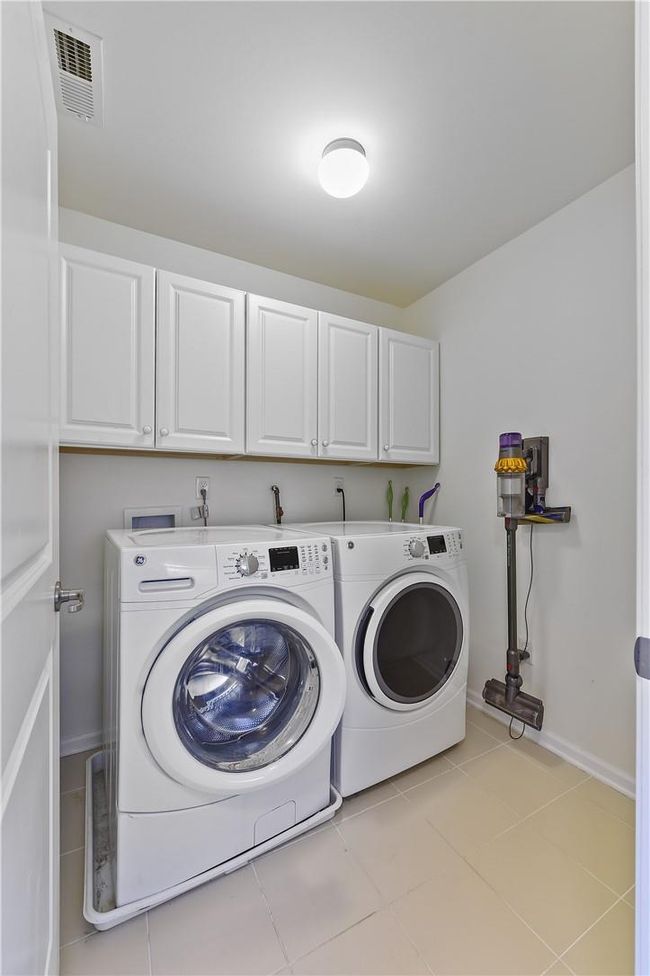 Second Floor Laundry Room | Image 21