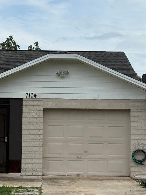 7104 Blue Earth Ct, ORLANDO, FL, 32818-5266 | Card Image