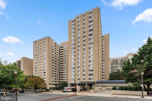 613-4601 N Park Ave, CHEVY CHASE, MD, 20815-4536 | Card Image