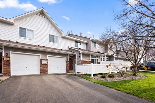 8411 Kimball Dr, Eden Prairie, MN, 55347-2133 | Card Image