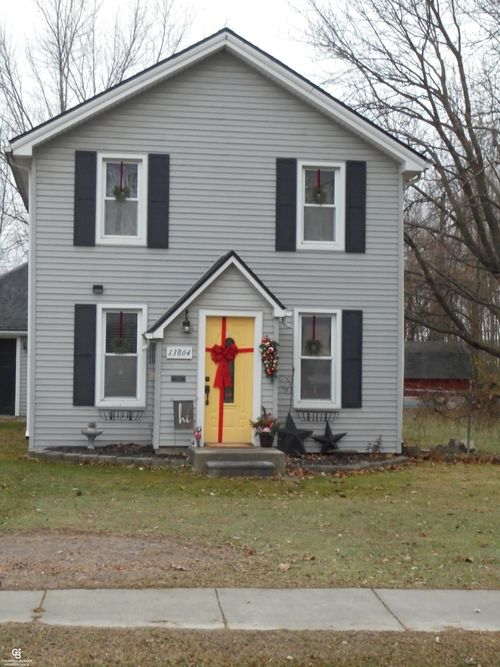 13864 Hough Rd, Allenton, MI, 48002-3909 | Card Image