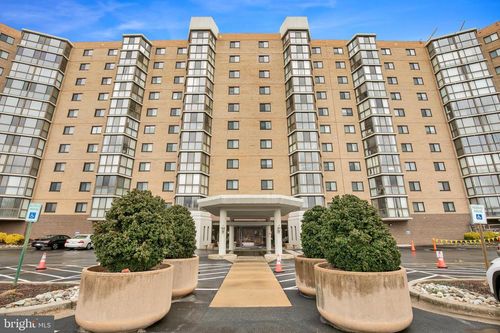 5-102-3330 N Leisure World Blvd, SILVER SPRING, MD, 20906-5622 | Card Image