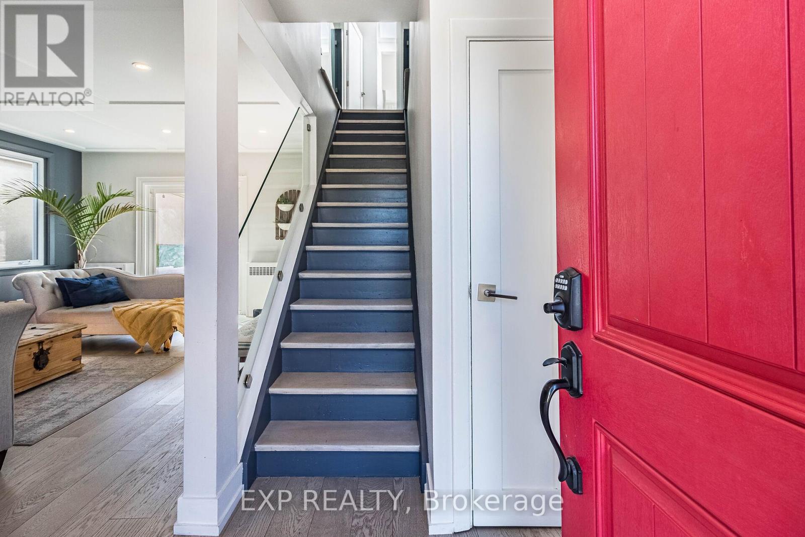 Residential Lease in Toronto (Weston) 2