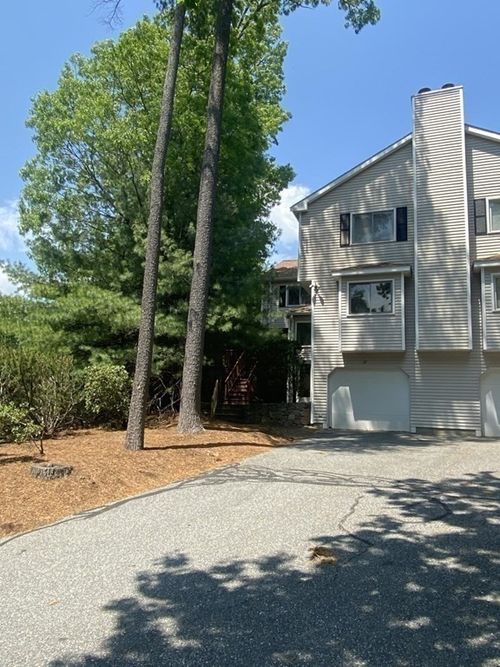 37-37 Arrowhead Cir, Ashland, MA, 01721-3906 | Card Image