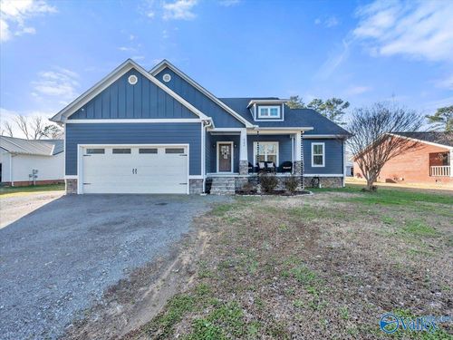 4196 Woods Cove Rd, Scottsboro, AL, 35768-4947 | Card Image