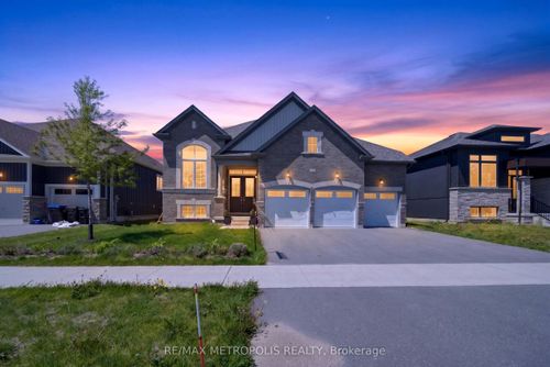 298 Ramblewood Dr, Wasaga Beach, ON, L9Z0L5 | Card Image