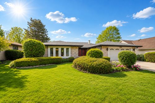 1217 Lynnfield Ln, Bartlett, IL, 60103-1618 | Card Image
