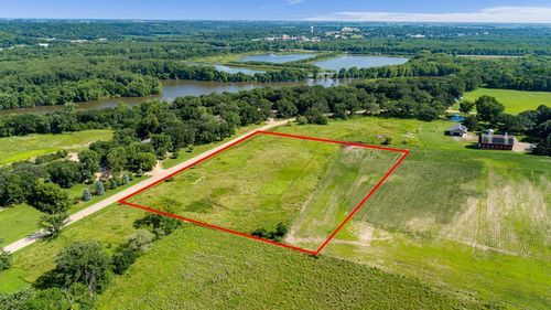 2 316th St, Le Sueur, MN, 56058 | Card Image