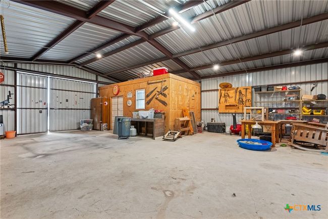973 County Road 130, Home with 3 bedrooms, 3 bathrooms and null parking in Gatesville TX | Image 33