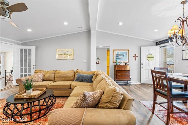 982 Myrtle Ct, House other with 3 bedrooms, 2 bathrooms and 2 parking in Carolina Shores NC | Image 10