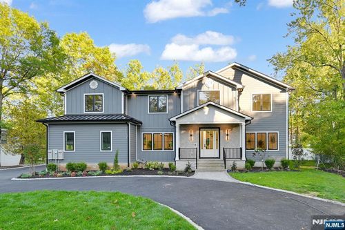 470 White Oak Ridge Rd, Short Hills, NJ, 07078-1270 | Card Image