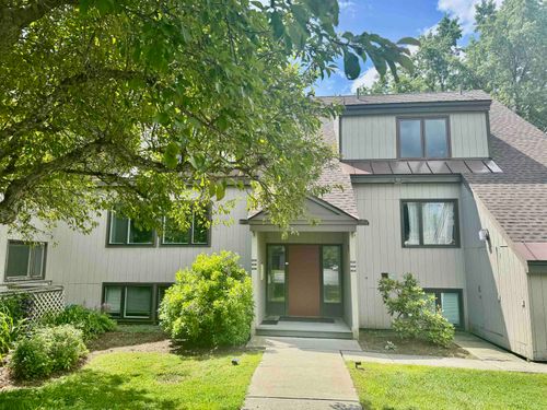 313 Brook Holw, Hanover, NH, 03755-2808 | Card Image