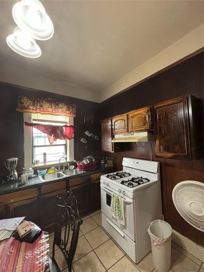 817 W Ellis St, House other with 2 bedrooms, 2 bathrooms and null parking in Sherman TX | Image 6