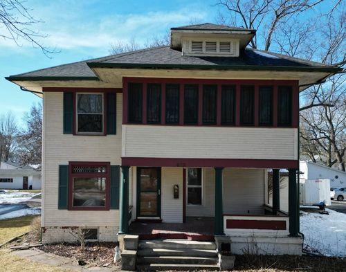 623 S 4th St, Watseka, IL, 60970-1624 | Card Image
