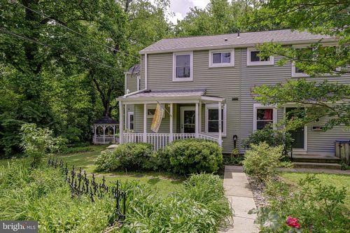 19 Hillside Rd, GREENBELT, MD, 20770-7796 | Card Image