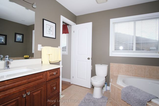 19 Whitfield Cres, House other with 3 bedrooms, 2 bathrooms and 4 parking in Elmvale ON | Image 20