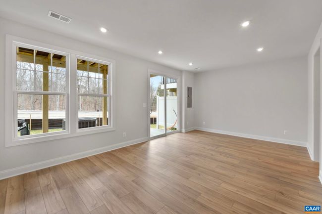 45 Farrow Dr, House attached with 3 bedrooms, 3 bathrooms and null parking in CHARLOTTESVILLE VA | Image 11