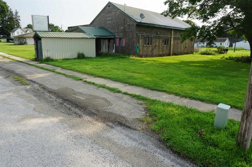 115 Main St, Holland, IA, 50642-7713 | Card Image