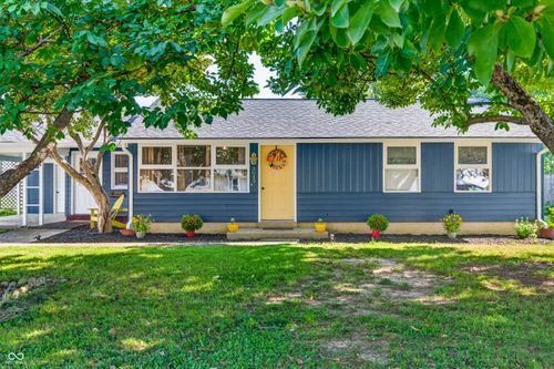3045 31st St, Columbus, IN, 47203-2406 | Card Image