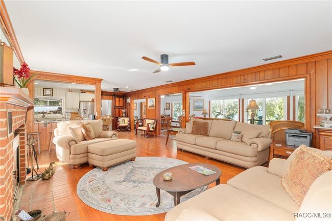 5870 N Briarcliff Ter, House other with 3 bedrooms, 3 bathrooms and 2 parking in Hernando FL | Image 16