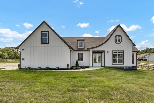 2404 Iron Forge Way, Sevierville, TN, 37876 | Card Image