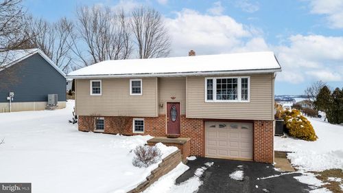 606 Spangler St, New Berlin, PA, 17855-8073 | Card Image