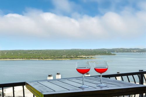 p290-2918 Ranch Road 620 N, Austin, TX, 78734-2258 | Card Image