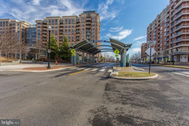UNIT-851 - 3650 S Glebe Rd, Condo with 2 bedrooms, 2 bathrooms and null parking in ARLINGTON VA | Image 41