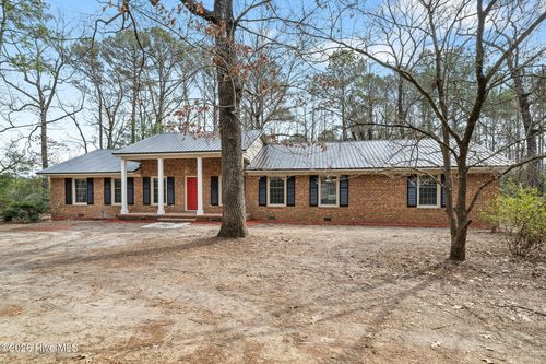 107 Azalea Trl, Salemburg, NC, 28385-8673 | Card Image