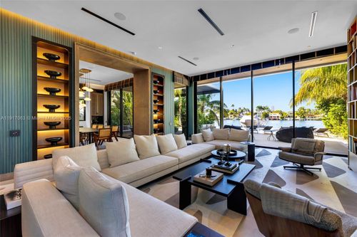 200 W Rivo Alto Dr, Miami Beach, FL, 33139-1258 | Card Image