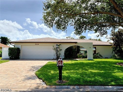 5416 Brandy Cir E, FORT MYERS, FL, 33919-2251 | Card Image