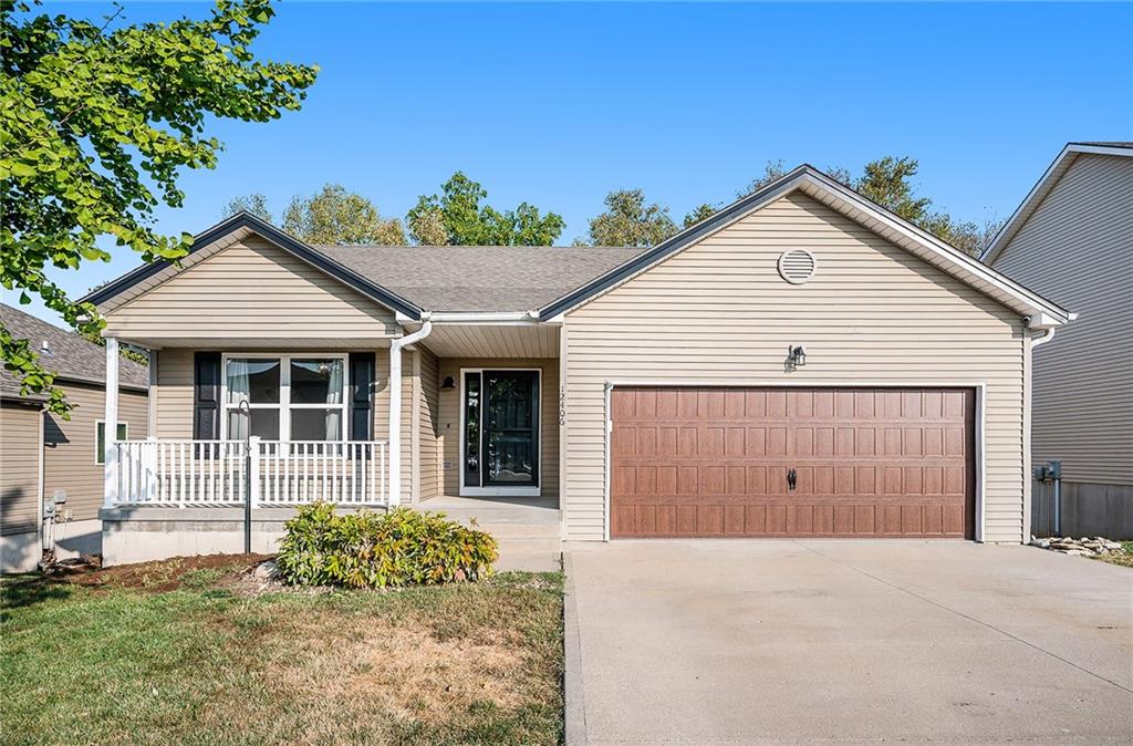 Wayne Ave, Kansas City, MO 64165