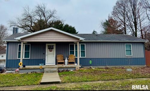 801 Borah Ave, Tovey, IL, 62570-4415 | Card Image