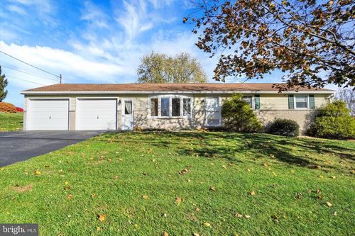 241 S Park St, DALLASTOWN, PA, 17313-9718 | Card Image