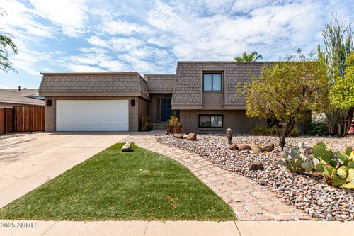 8307 E Buena Terra Way, Scottsdale, AZ, 85250-6611 | Card Image